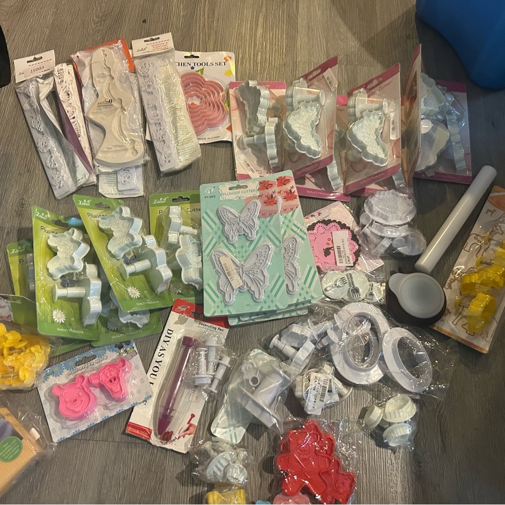 Assorted Butterfly and Flower Cookie Cutters